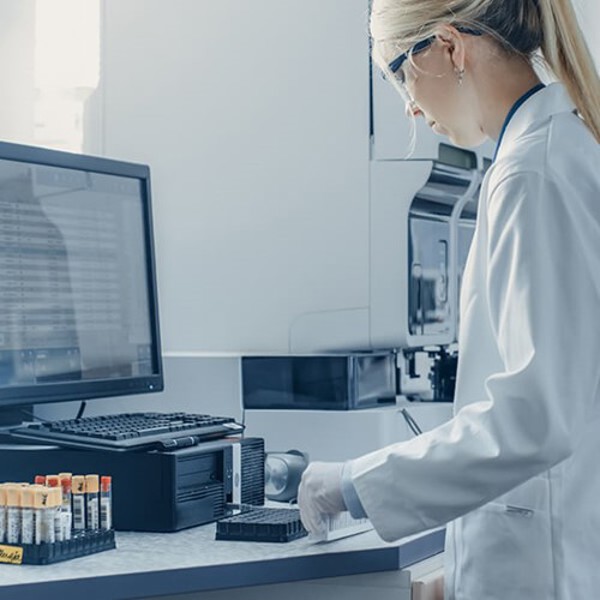 Lab Tech